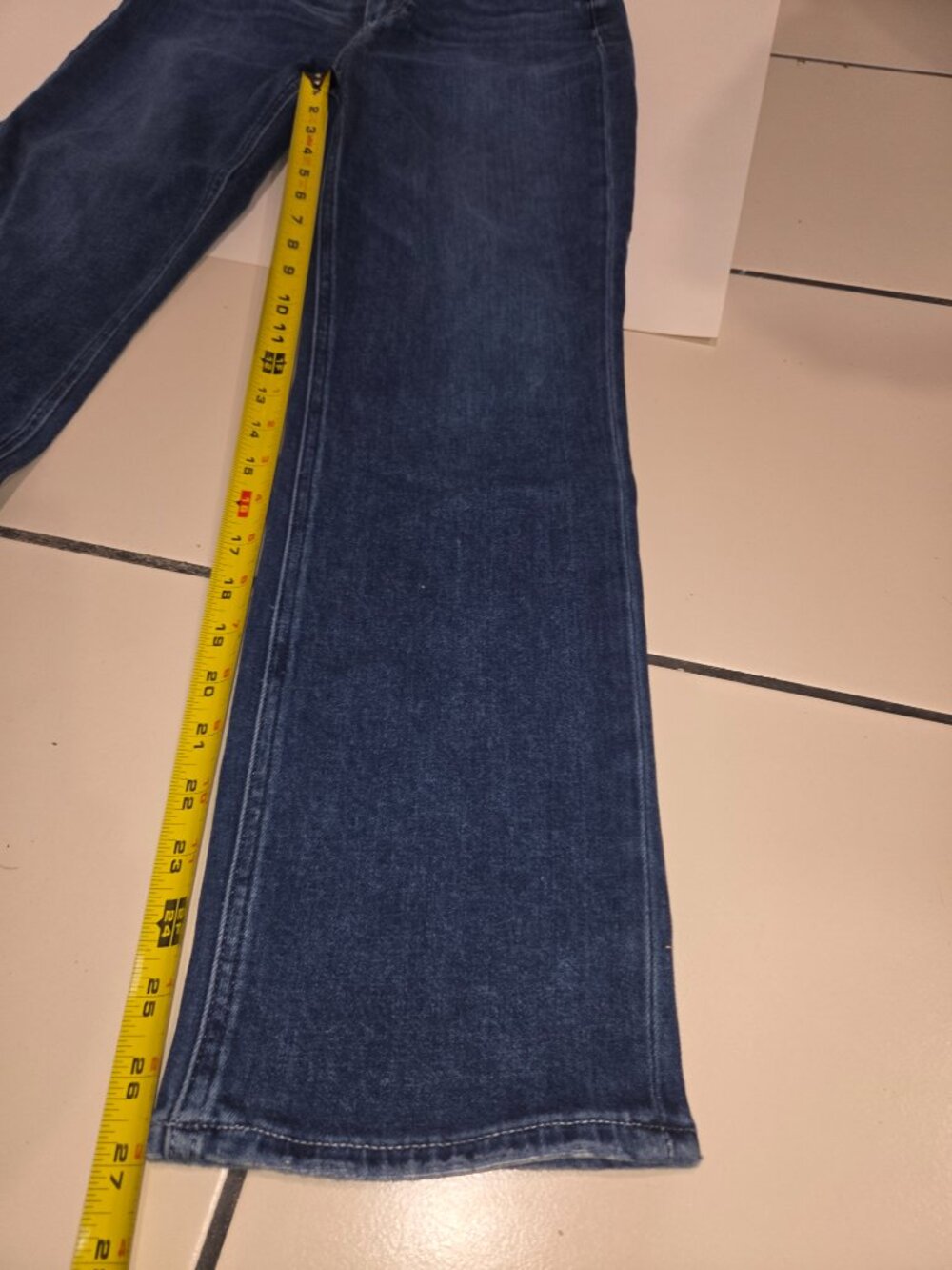 Paige Cindy Straight Jeans Roam Distressed Size 29 - Picture 8 of 10